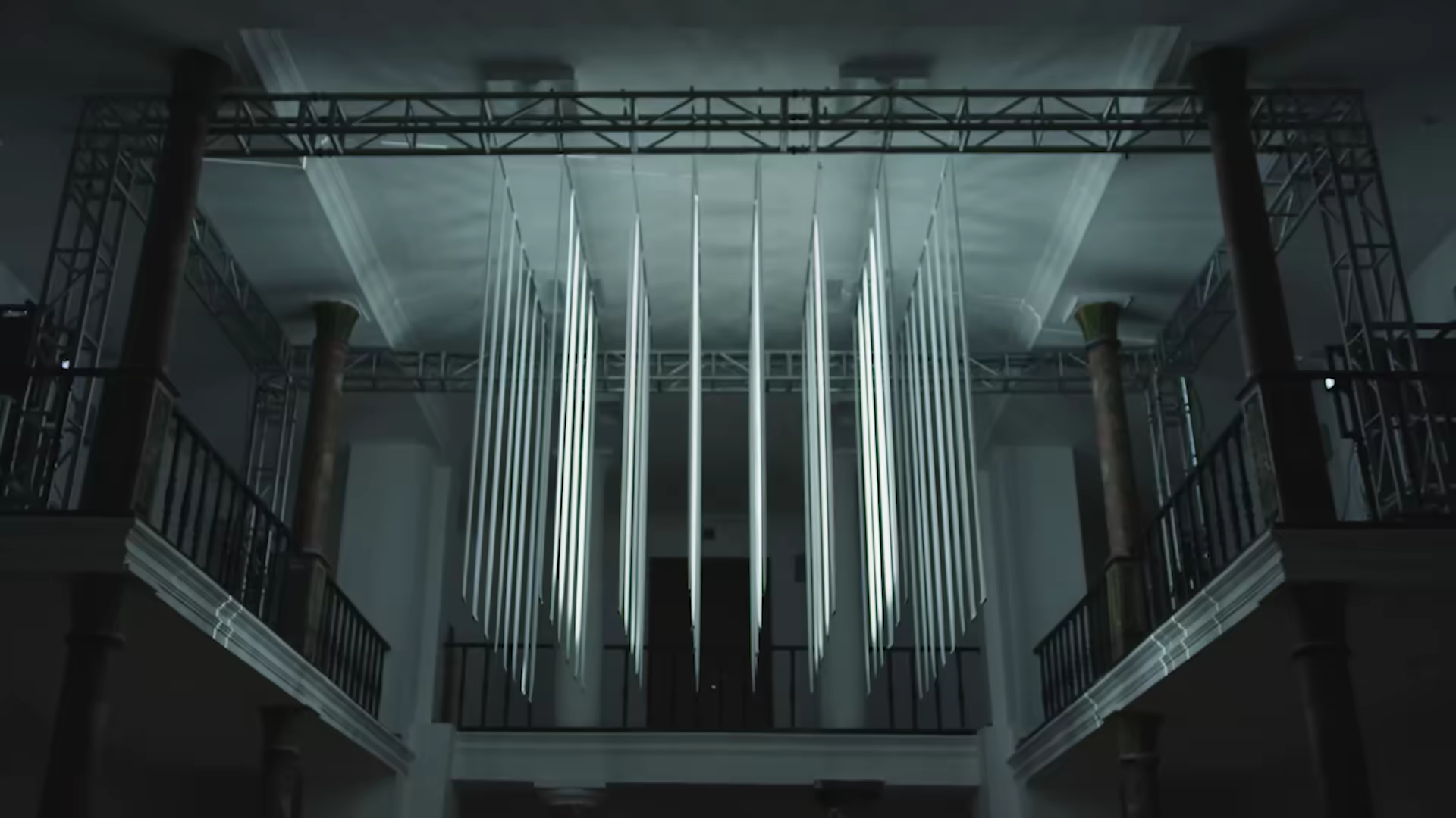 ОСТРОГ — -.618