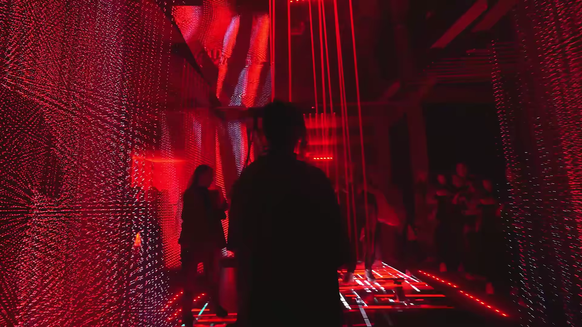 ПЕРЕСЕЧЕНИЕ — -.618